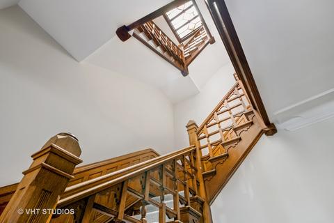 49 E Bellevue Pl, Chicago, IL 60611 photo 9