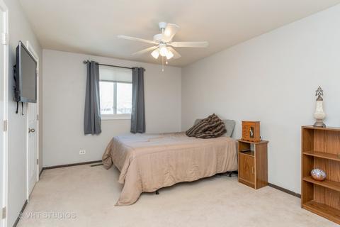 1459 Blackburn St, Wheaton, IL 60189 photo 7