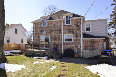 347 S Wolf Rd, Des Plaines, IL 60016 photo 23