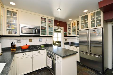 347 S Wolf Rd, Des Plaines, IL 60016 photo 7