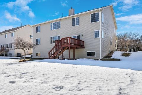 711 Aster Dr, Gurnee, IL 60031 photo 3