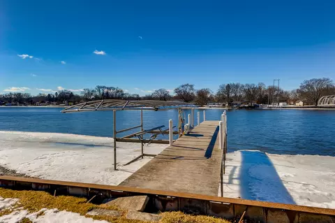 609 S Emerald Dr, Mchenry, IL 60051 photo 25