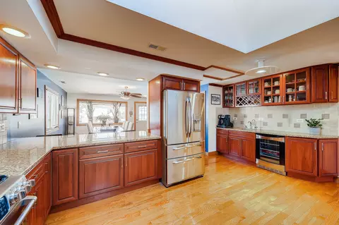 609 S Emerald Dr, Mchenry, IL 60051 photo 13