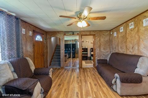3635 148th St, Midlothian, IL 60445 photo 2
