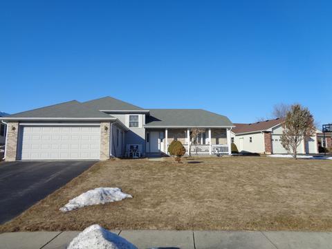 5210 Glenbrook Trl, Mchenry, IL 60050 photo 1