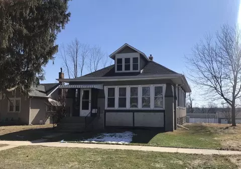 225 E Minnesota St, Spring Valley, IL 61362 photo 15