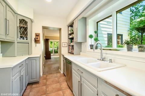 652 Oak Rd, Barrington, IL 60010 photo 9