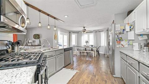 8091 N Ryan Cir, Byron, IL 61010 photo 3