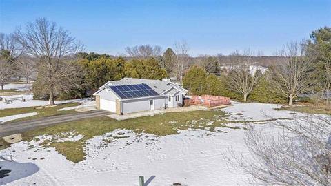 8091 N Ryan Cir, Byron, IL 61010 photo 26