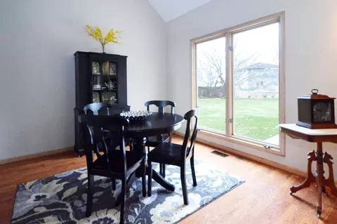 4952 Westhill Cir, Plainfield, IL 60586 photo 12