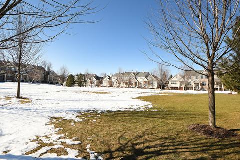 309 Bradbury Ln, Bartlett, IL 60103 photo 23