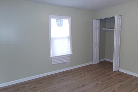 15335 Cherry Ln, Markham, IL 60428 photo 17