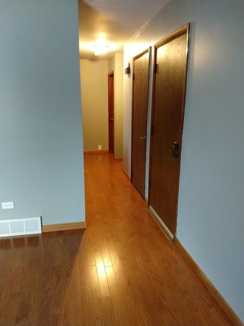 1691 Sheffield Dr, Elgin, IL 60123 photo 8