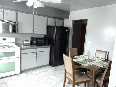 1691 Sheffield Dr, Elgin, IL 60123 photo 6