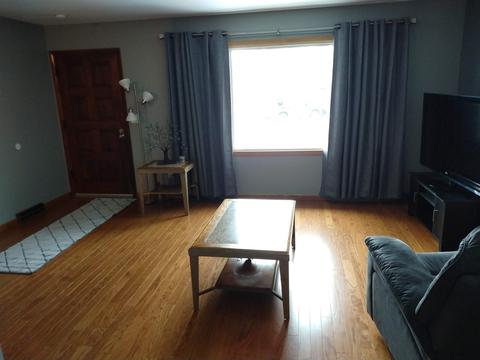 1691 Sheffield Dr, Elgin, IL 60123 photo 5
