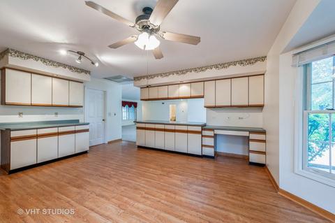 1121 Prairie Dr, Algonquin, IL 60102 photo 6