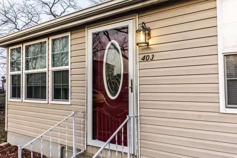403 N Walnut St, Arrowsmith, IL 61722 photo 4