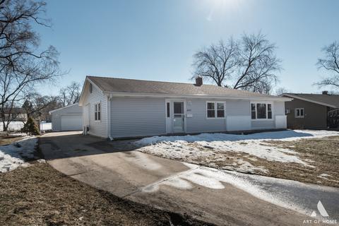 495 Glendale Ln, Hoffman Estates, IL 60169 photo 3