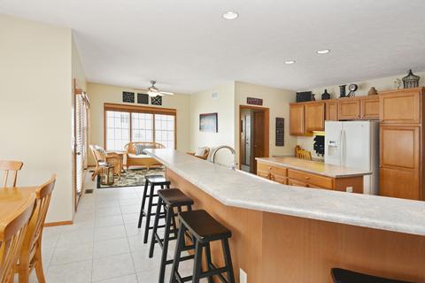 108 Marsh Hawk Dr, Le Roy, IL 61752 photo 15