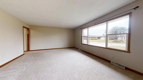 103 Cherry Dr, Fithian, IL 61844 photo 5