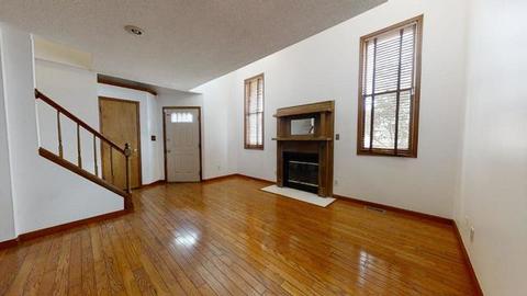 1618 E Oakland Ave, Bloomington, IL 61701 photo 7