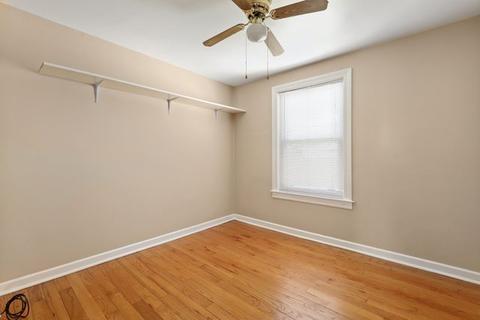 1766 Howard Ave, Des Plaines, IL 60018 photo 14