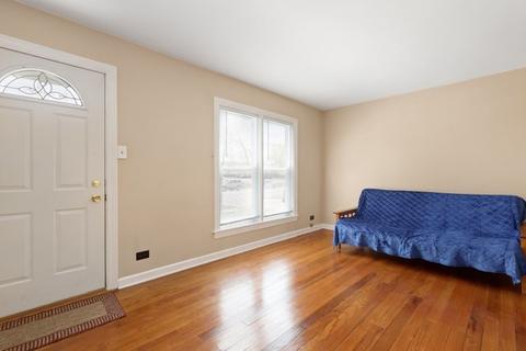 1766 Howard Ave, Des Plaines, IL 60018 photo 10