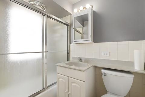 1766 Howard Ave, Des Plaines, IL 60018 photo 19