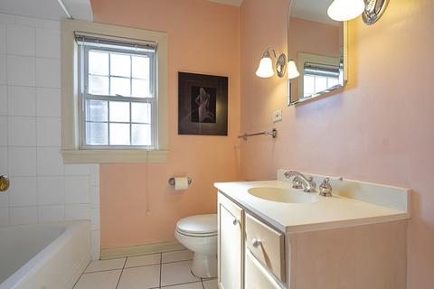 567 E Washington St, Des Plaines, IL 60016 photo 10