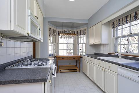 567 E Washington St, Des Plaines, IL 60016 photo 30