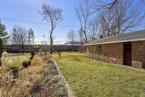 567 E Washington St, Des Plaines, IL 60016 photo 38