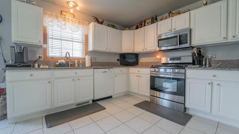 249 E 34th St, Steger, IL 60475 photo 4