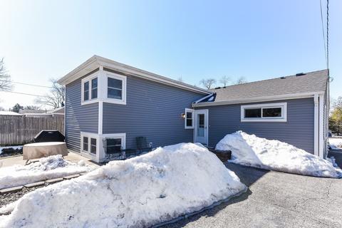 887 S Wolf Rd, Des Plaines, IL 60016 photo 25