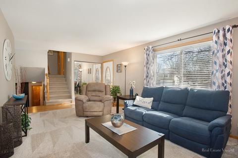 804 W Beechtree Ln, Bartlett, IL 60103 photo 4