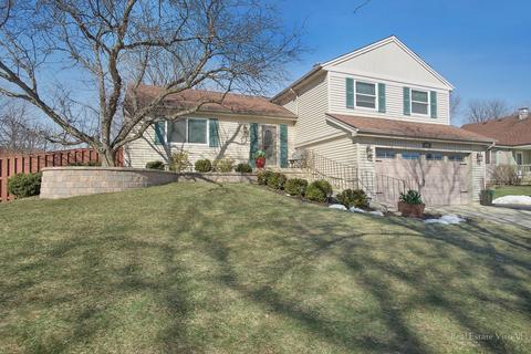 804 W Beechtree Ln, Bartlett, IL 60103 photo 1