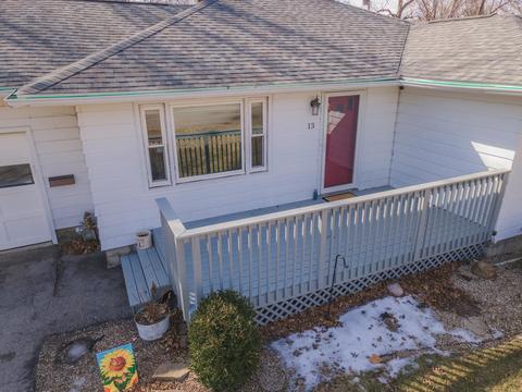 13 Striegel Ct, Normal, IL 61761 photo 3