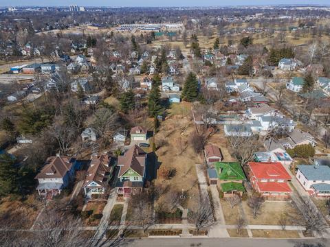 1222 E Grove St, Bloomington, IL 61701 photo 17