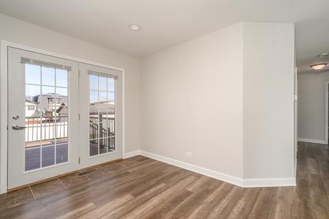 5942 Stuart Ln, Oak Forest, IL 60452 photo 5