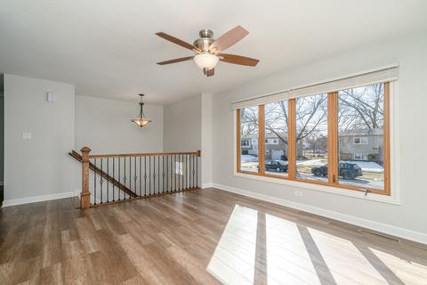 5942 Stuart Ln, Oak Forest, IL 60452 photo 9