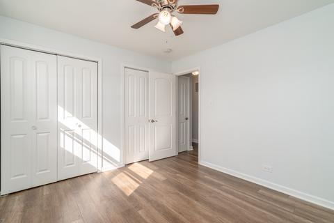 5942 Stuart Ln, Oak Forest, IL 60452 photo 15