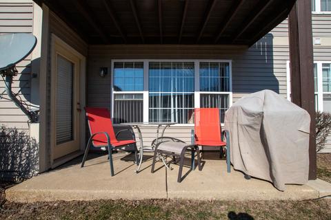 335 Buckingham Cir #A, Elgin, IL 60120 photo 20