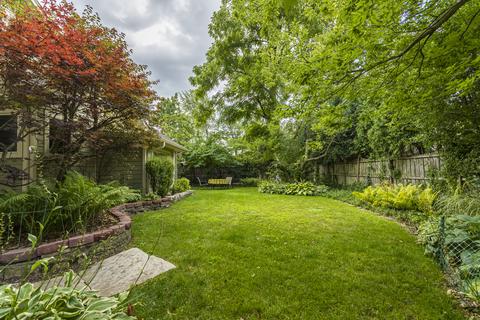 520 Hunter Rd, Glenview, IL 60025 photo 8