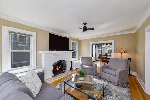 610 N Wheaton Ave, Wheaton, IL 60187 photo 5