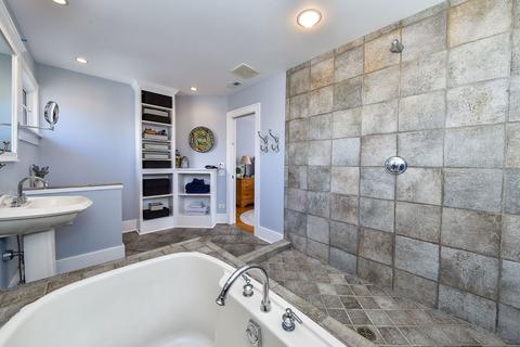 610 N Wheaton Ave, Wheaton, IL 60187 photo 18