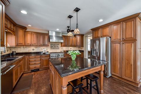 610 N Wheaton Ave, Wheaton, IL 60187 photo 11