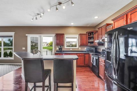 1289 Lodge Pole Ln, Normal, IL 61761 photo 5