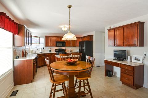 1605 Windsage Cc Ct, Normal, IL 61761 photo 3