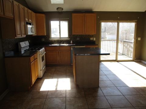 3775 Rose Manor Ter, Markham, IL 60426 photo 6