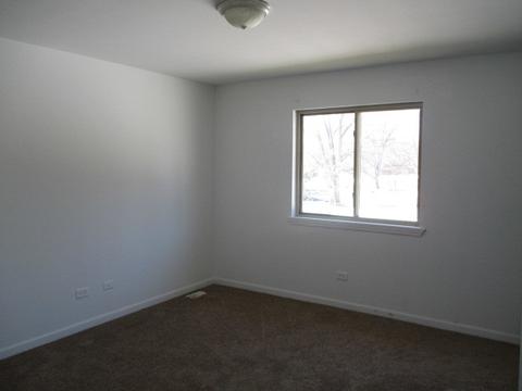 3775 Rose Manor Ter, Markham, IL 60426 photo 12