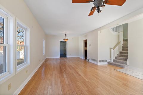 908 S Osborn Ave, Kankakee, IL 60901 photo 2